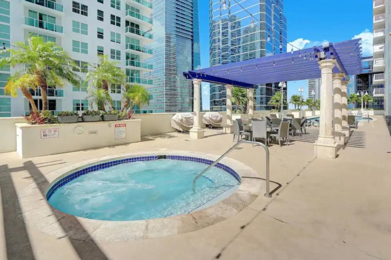 Апартаменты Modern 1 Bed In The Heart Of Brickell With Free Parking Майами Экстерьер фото